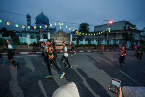 BIB: 
                            <button type="button" onclick="openModal(26232859)" class="btn btn-primary btn-sm float-right btn-popup" data-toggle="modal" data-target=".modal-high-quality">
                        <i class="fas fa-shopping-cart"></i> Add to Cart
                    </button>
                                            <button type="button" onclick="isThisMe(26232859, true)" class="btn btn-success btn-sm float-right btn-popup btn-isme hidden" data-toggle="tooltip" data-placement="bottom" title="นี่คือรูปของคุณใช่ไหม คลิกที่นี่เพื่อเอาเข้าอัลบั้ม">
                        <i class="fas fa-plus"></i> Add to album
                    </button>
                    <button type="button" onclick="isThisMe(26232859, false)" class="btn btn-warning btn-sm float-right btn-popup btn-isnotme hidden">
                        <i class="fas fa-ban"></i> Remove from album
                    </button>